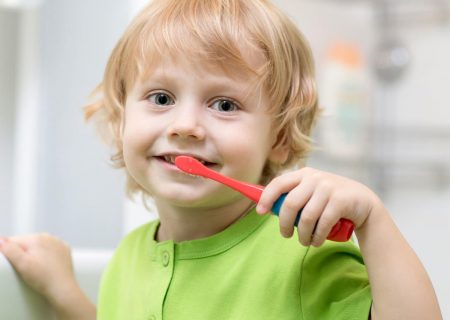 اهمیت بهداشت و سلامت دهان و دندان به ویژه در دوران کودکی