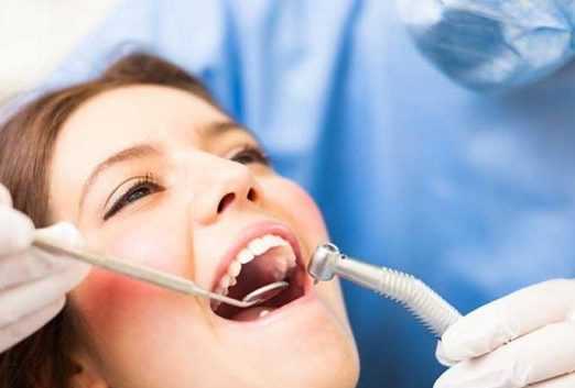 سفید کردن دندان به روش طبیعی و خانگی + جزئیات
