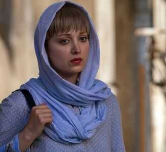 روشنک گرامی و دوستانش در جوانی + عکس