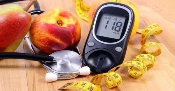 نکات روز تغذیه؛ دیابتی ها بخوانند/ این میوه ها قند خون را ناگهان بالا میبرند