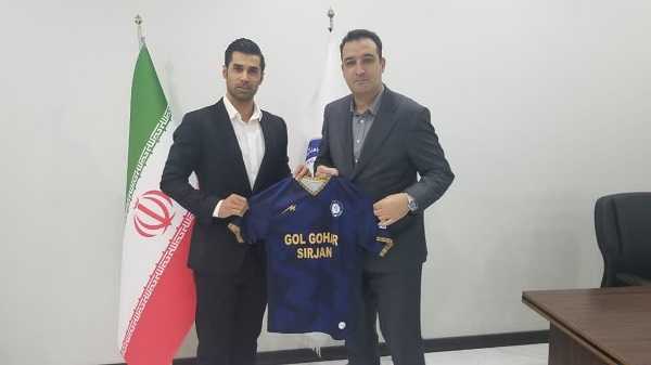فروزان از هواداران درخواست کرد؛با حضور بازیکنان را به اوج برسانید