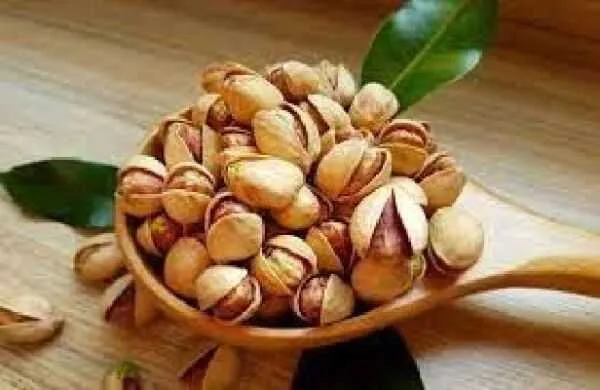 خواص شگفت انگیز پسته برای کودکان چیست؟ / مغزیجات به کودکان بدهید!