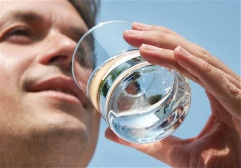 نشانه های کم آبی بدن