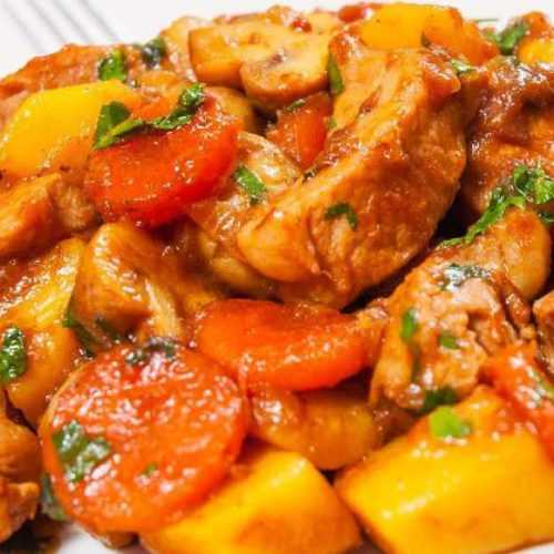 طرز تهیه خوراک مرغ و سیب زمینی / بسیار خوشمزه و کابردی 