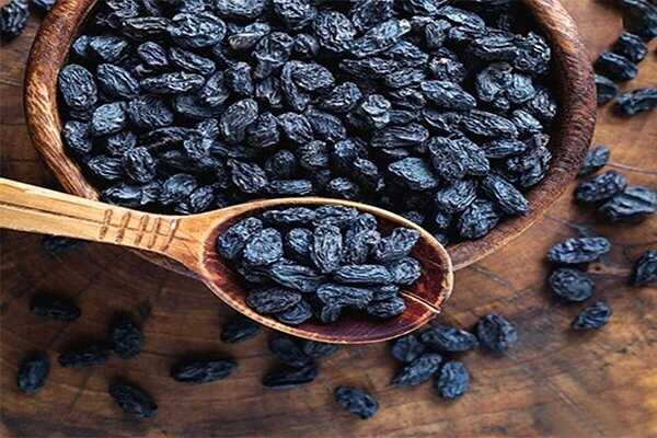 این ماده غذایی برای تقویت سیستم ایمنی معجزه میکند/ بمب بدنسازی در این گوهر سیاه است