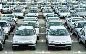 ریزش قیمت خودروها در بازار امروز چهارم شهریورماه/ پژوپارس ۴۱۵ میلیون تومان شد