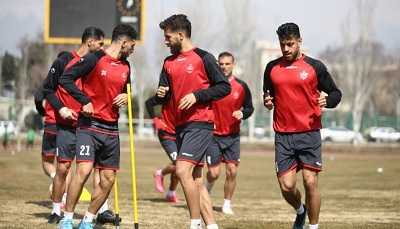 نقل و انتقالات پرسپولیس | پرسپولیس روی تیم ملی زوم کرد / اتفاقات عجیب و غریب نقل و انتقالاتی در پرسپولیس به صدا درامد/ جذب بازیکن خطرناک برای پرسپولیس + جزئیات