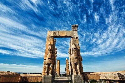 تخت جمشید (پارسه)؛ تاریخچه، معماری و راهنمای بازدید از عظیم&zwnj;ترین یادگار هخامنشیان + آدرس، ساعات کاری و قیمت بلیط