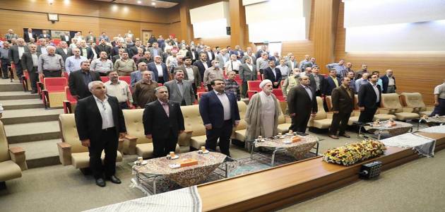 تقدیر از کارکنان ایثارگر بانک ملی ایران همزمان با هفته دفاع مقدس