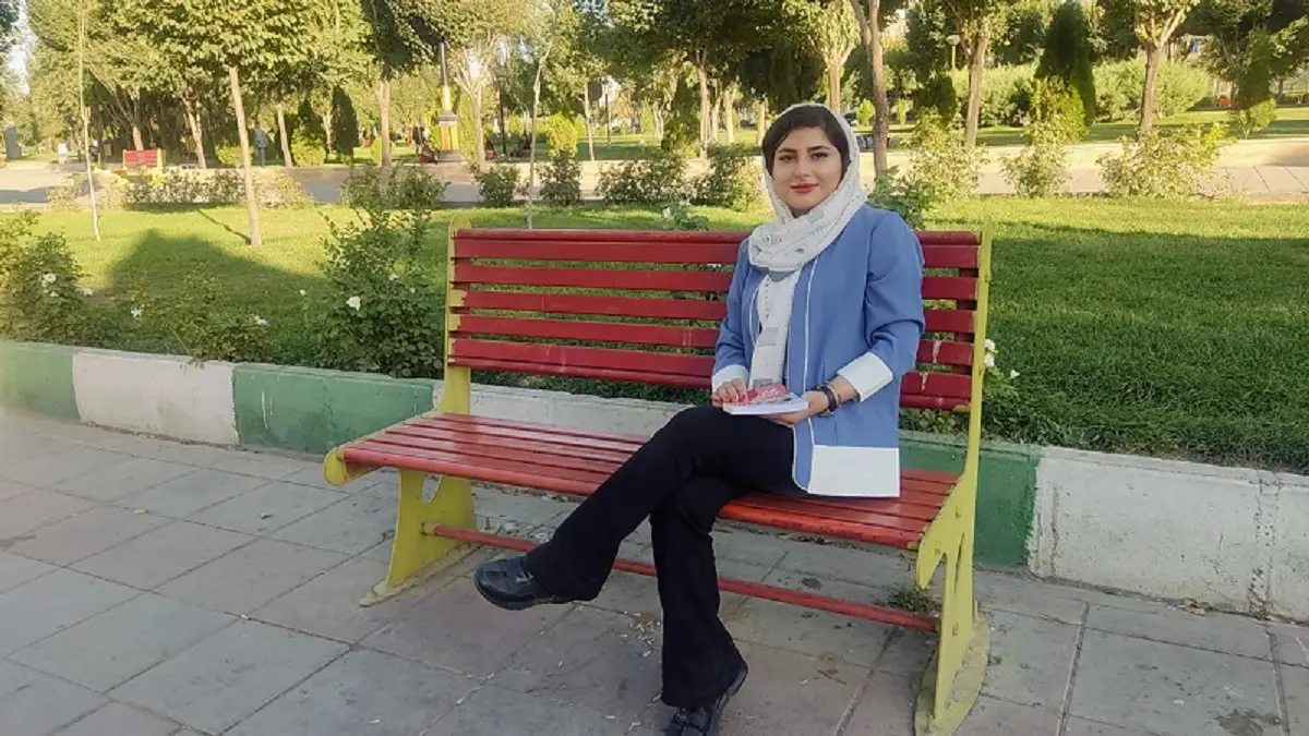 پریسا کربلایی حسنی روانشناس بالینی کودک و نوجوان دوستان نامناسب و فشار همسالان در دوران نوجوانی + راهکارهای مقابله با فشار همسالان
