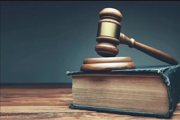 تاریخ روز وکیل ۱۴۰۳