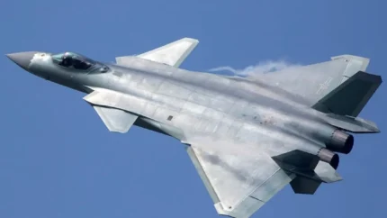جنگنده سوخو 35 یا جی 10 | مقایسه جنگنده جی 10چین (جت J۱۰-C) با سوخو 35 روسیه (Su-35) / کدام جنگنده شبیه جنگنده اسرائیلی است؟
