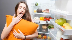 ارتباط غذا و کیفیت خواب | چگونه غذا بر خواب و رویاهای ما تاثیر می‌ گذارد؟ / کدام غذاها خواب را مختل می‌ کنند؟ + آیا روزه‌ داری خواب را عمیق‌ تر می‌ کند؟