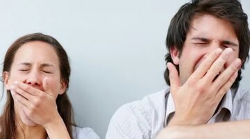 فریب مغز برای جبران کم&zwnj;خوابی با کمک تکنولوژی؛ از تحریک عمیق مغز تا نوردرمانی