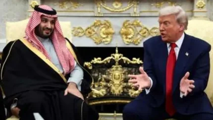 تنش‌ های نظامی ایران، عربستان و آمریکا | بن‌ سلمان در تماس تلفنی با ترامپ خواهان خودداری از حمله گسترده به ایران شد / ولیعهد سعودی در نشست ۱۵۰ دقیقه‌ای با ترامپ: هرگونه حمله گسترده به ایران، قیمت نفت را به ۲۰۰ دلار می‌رساند و منطقه را به لبه پرتگاه می‌کشد