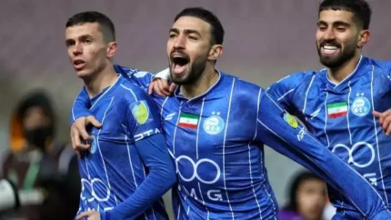 تحلیل کارشناسی داوری بازی استقلال / بررسی صحنه‌های مشکوک و جنجالی داور / آیا پنالتی روی استقلال گرفته نشد؟