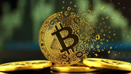 بیت‌کوین امروز چند شد؟؛ کاهش قیمت بزرگ‌ترین رمزارز جهان + جدول قیمت اتریوم / دارندگان بیت‌کوین بخوانند؛ بازار وارد فاز جدید شد؟ / قیمت لحظه‌ای BTC و ETH در ۱۵ مرداد ۱۴۰۵