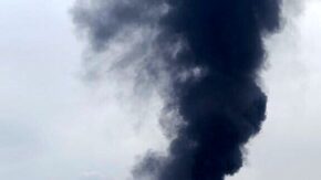 آخرین وضعیت آسمان غرب تهران امروز ۷ خرداد ۱۴۰۵ | مشاهده دود و آتش در منطقه شهران و میدان آزادی + عکس / منبع دود چیست؟ جزئیات از مقامات نظامی و سازمان آتش‌نشانی