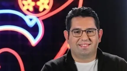 شایعه یا واقعیت؟ گمانه‌زنی‌ها درباره ممنوع‌التصویر شدن مجری شناخته‌شده شبکه سه بالا گرفت