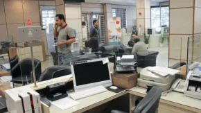 اختلال گسترده در شبکه بانکی از صبح امروز | خدمات ۴ بانک ملی، صادرات، تجارت و توسعه صادرات مختل شد / علت حمله سایبری به زیرساخت شرکت انفورماتیک؛ مشکل امنیت اطلاعات نداریم + جزئیات