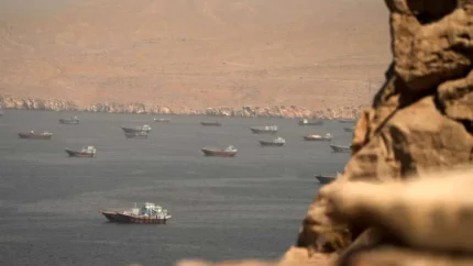شوک در روند مذاکرات ایران و آمریکا؛ افزایش سطح تنش، ادعای نقض آتش‌بس از سوی ترامپ و گزارش‌هایی از حمله به جزیره سیریک؛ پشت‌پرده چه می‌گذرد؟