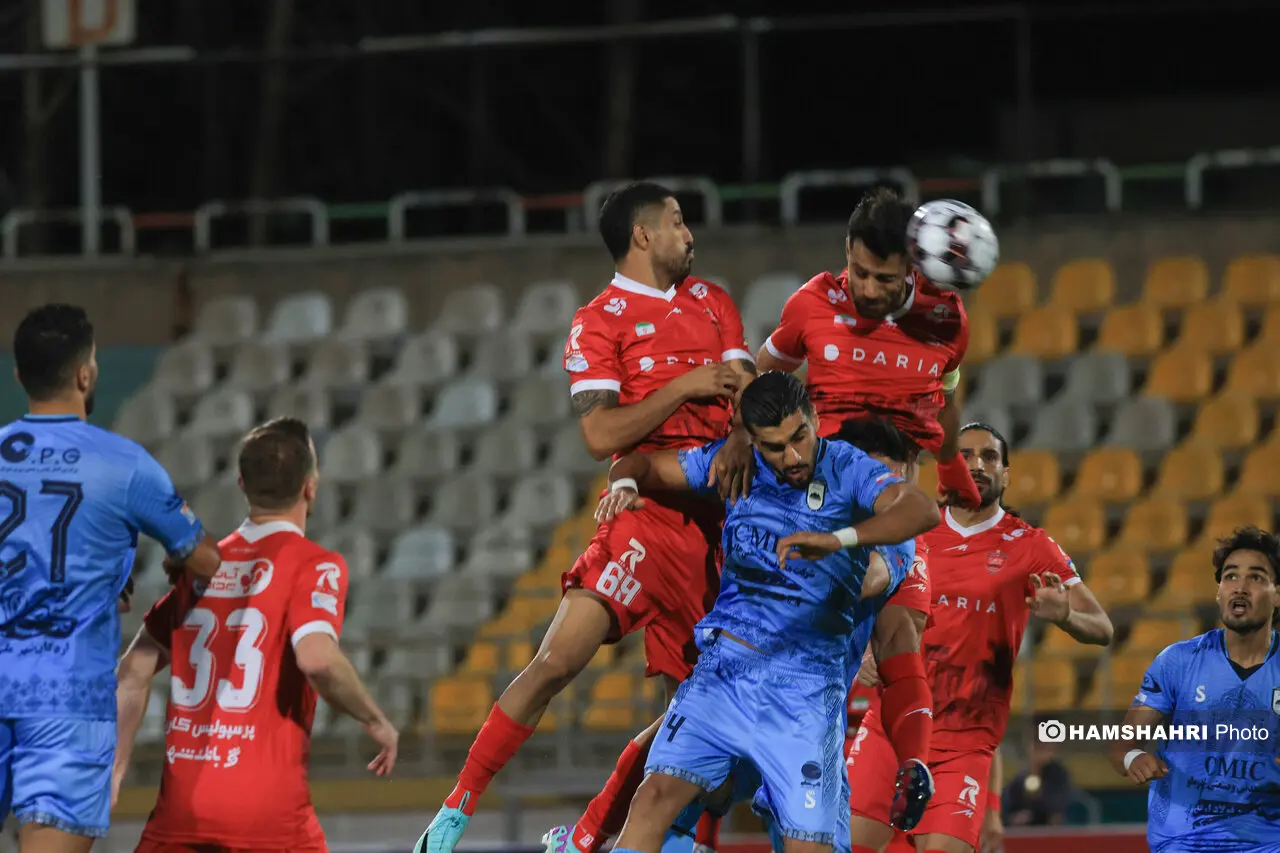 آخرین اخبار نقل و انتقالات استقلال و پرسپولیس؛ پاسخ کنایه آمیز به صدرنشین