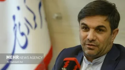 دولت الکترونیک و خدمات غیرحضوری ۱۷ تیر ۱۴۰۵ | طرح جدید دولت برای تغییر خدمات الکترونیک ابلاغ شد / یکپارچه‌سازی ۷۰۰ سامانه و افزایش ۳۰ درصدی خدمات غیرحضوری + جدول زمان‌بندی**