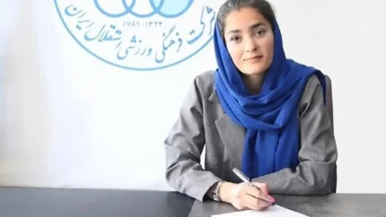 استقلال زنان با سرمربی جدید به لیگ برتر می‌آید؛ آبی‌پوشان برای یک شروع متفاوت آماده می‌شوند / تغییر بزرگ در استقلال زنان؛ سرمربی جدید سکان هدایت تیم را در لیگ برتر به دست گرفت / استقلال زنان با چهره‌ای تازه روی نیمکت؛ پروژه جدید آبی‌ها برای درخشش در لیگ برتر کلید خورد
