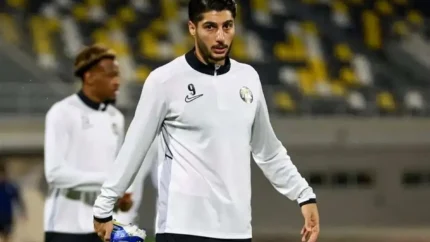 خرید جدید پرسپولیس از امارات در راه است؛ توافق نهایی انجام شد، رونمایی نزدیک است / پرسپولیس با ستاره شاغل در امارات به توافق رسید؛ خرید جدید سرخ‌ها به‌زودی معرفی می‌شود / بمب نقل‌وانتقالاتی پرسپولیس؛ توافق با بازیکن شاغل در امارات نهایی شد، انتقال در آستانه رسمی شدن