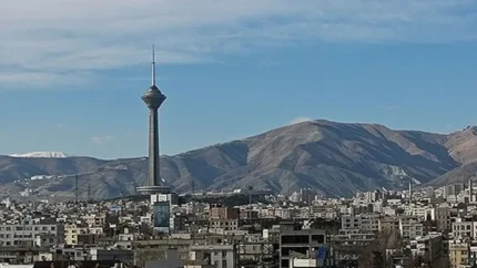 هوای تهران طوفانی می شود؟ / افزایش سرعت باد و احتمال رگبار باران تا فردا در استان تهران اعلام شد / آخرین پیش بینی هواشناسی از تغییر ناگهانی وضعیت جوی پایتخت خبر می دهد / هشدار هواشناسی برای تهران؛ باد شدید و رگبار باران تا فردا در راه است، تهرانی ها آماده تغییر ناگهانی هوا باشند!