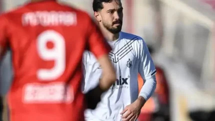 خبر فوری نقل و انتقالات لیگ برتر | خرید طوفانی پرسپولیس در آستانه لیگ؛ مهدی محبی با قراردادی ۳ ساله به تهران بازگشت / دیدار با هواداران در ورزشگاه آزادی؛ ستاره سابق سپاهان و مس رفسنجان جانشین وینگرهای جداشده سرخ‌پوشان شد