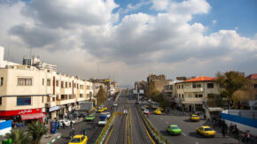 آب‌ و هوای تهران امروز ۱۵ مهر ۱۴۰۵؛ وزش باد و گردوخاک در راه است | کاهش دما از شنبه