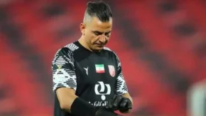 خبر فوری لیگ برتر | حامد لک پس از تساوی بدون گل فولاد و ذوبآهن: هنوز زود است درباره مسائل فنی قضاوت کنیم؛ فوتبال است دیگر! / واکنش جالب دروازهبان فولاد به سوال درباره داوری به سبک قلعهنویی + فیلم