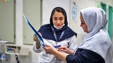 فوق‌العاده خاص پرستاران بالاخره اجرا می‌شود؟؛ وعده جدید وزارت بهداشت برای افزایش مزایا؛ آخرین خبر از زمان اجرای مصوبه در سال ۱۴۰۵