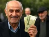 اخبار فوری تأمین اجتماعی | درخواست بازنشستگان برای پرداخت اصل طلب به همراه خسارت تأخیر / فعالان کارگری : سازمان تأمین اجتماعی برای تأخیر کارفرمایان جریمه می‌گیرد اما برای تأخیر در پرداخت مطالبات بازنشستگان خسارتی در نظر نمی‌گیرد / زمان پرداخت معوقات اردیبهشت هنوز اعلام نشده است