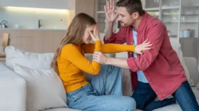 ۷ راه برای مقابله با افراد خودشیفته؛ بهترین انتقام، بهبود یافتن است